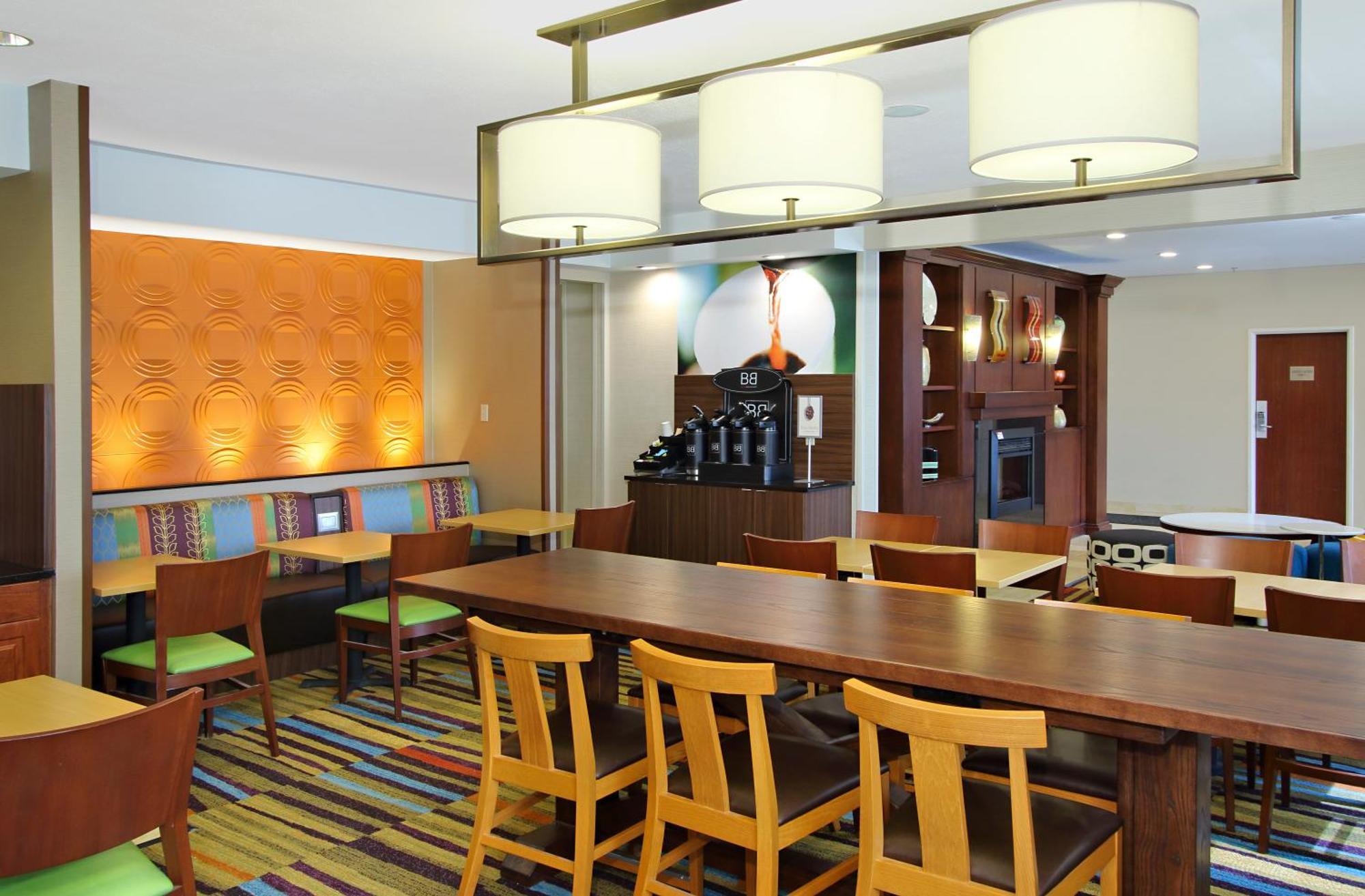 Fairfield Inn & Suites Colorado Springs South Ngoại thất bức ảnh