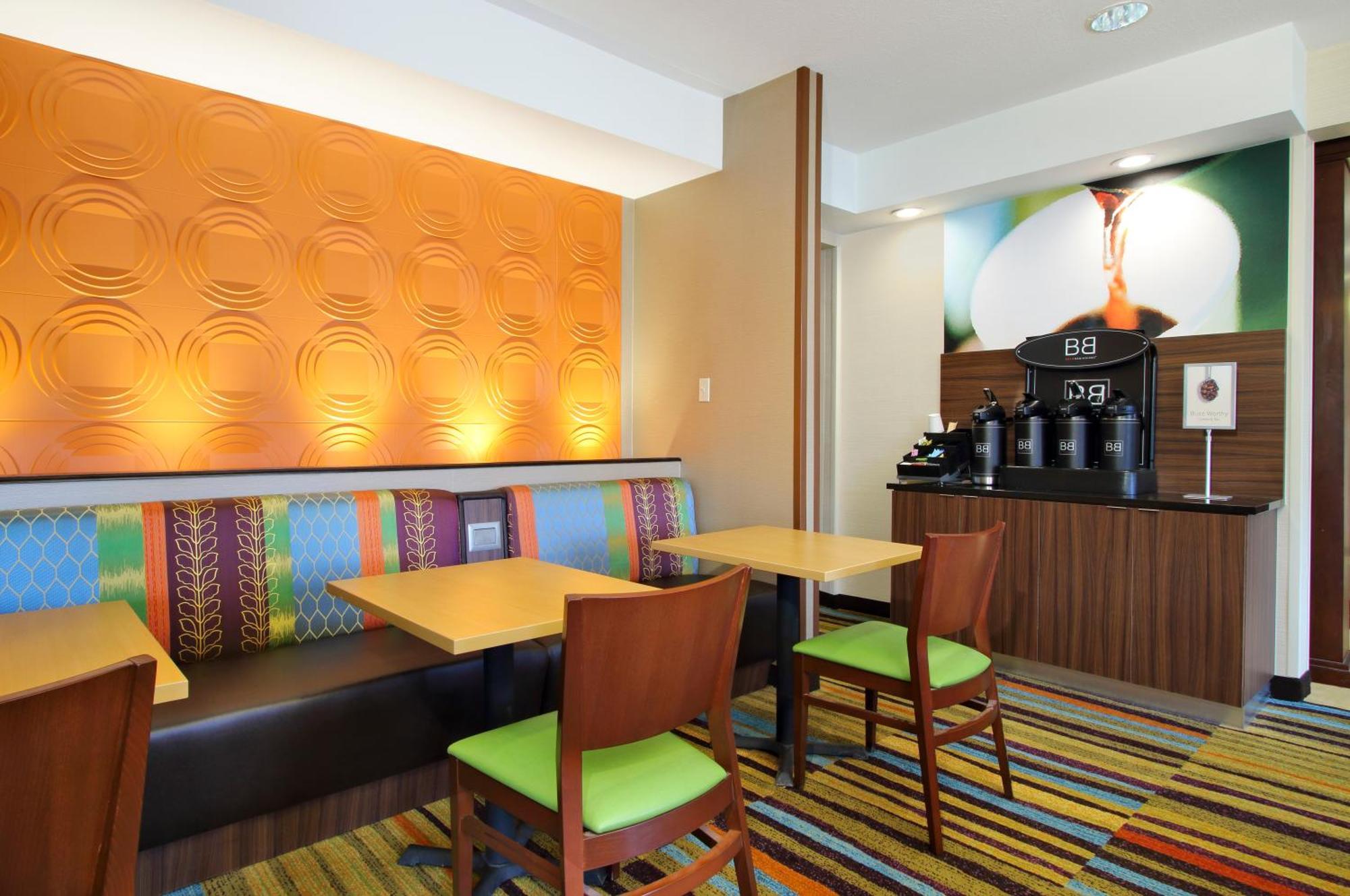 Fairfield Inn & Suites Colorado Springs South Ngoại thất bức ảnh